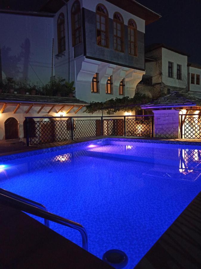 Boutique Hotel Praga Gjirokastër المظهر الخارجي الصورة