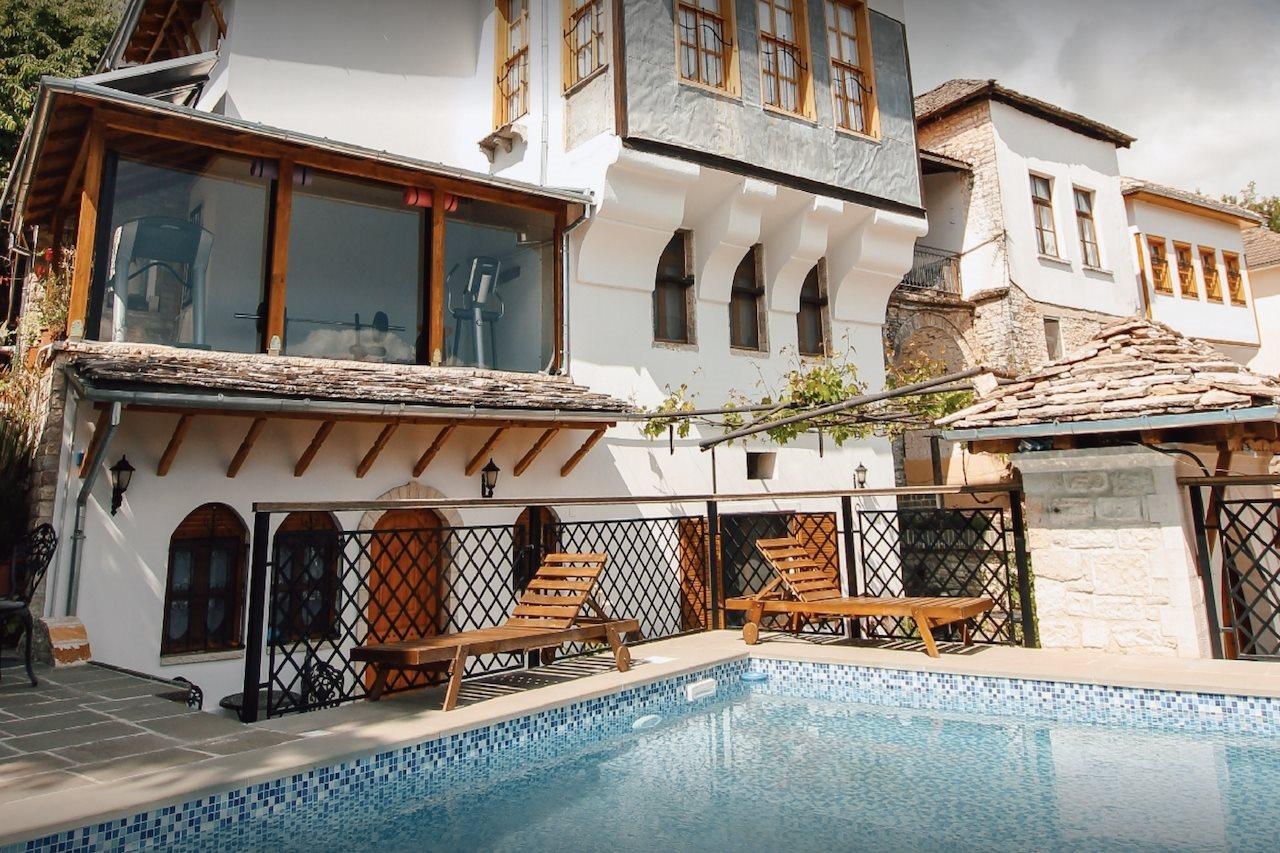Boutique Hotel Praga Gjirokastër المظهر الخارجي الصورة