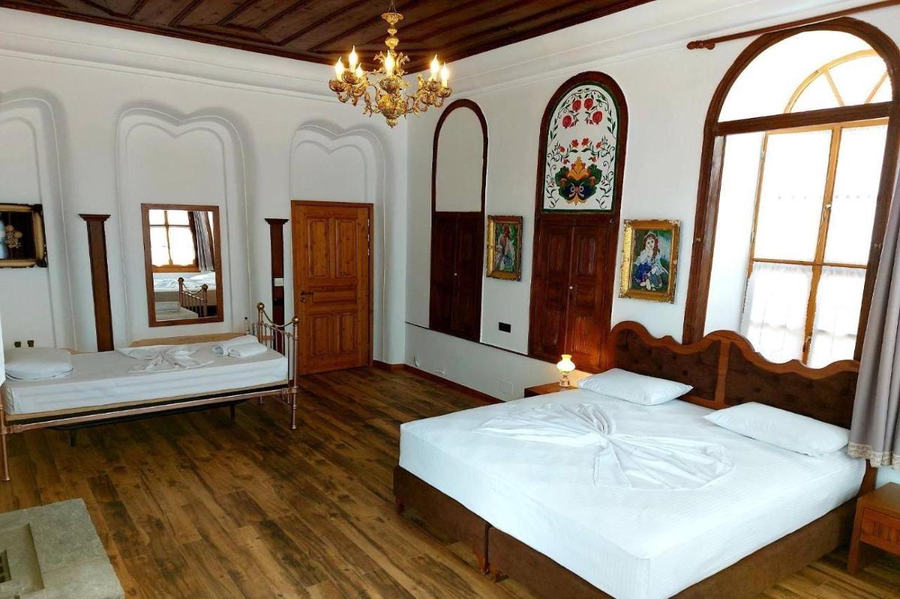 Boutique Hotel Praga Gjirokastër المظهر الخارجي الصورة