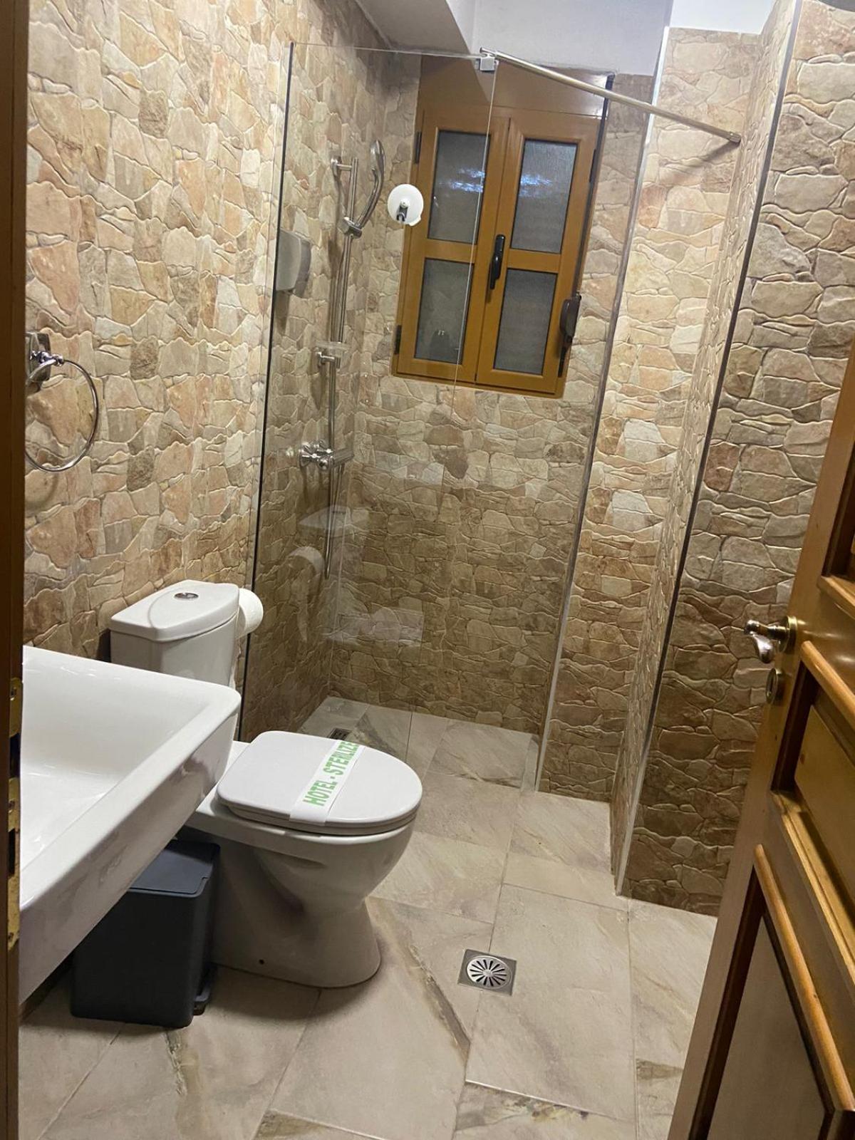 Boutique Hotel Praga Gjirokastër المظهر الخارجي الصورة